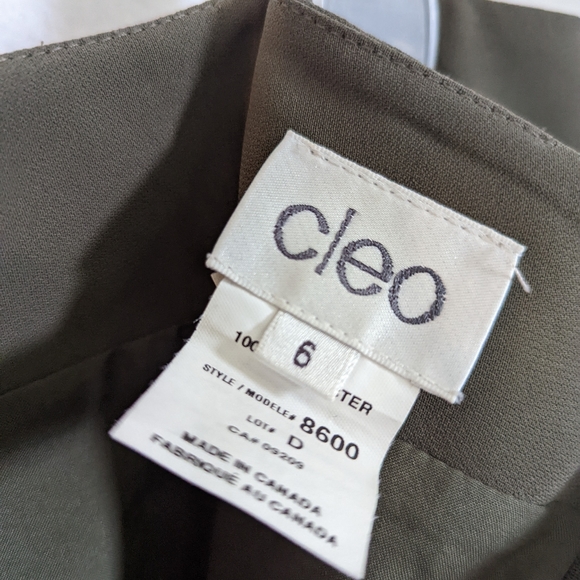 Skirt - Picture 4 of 4